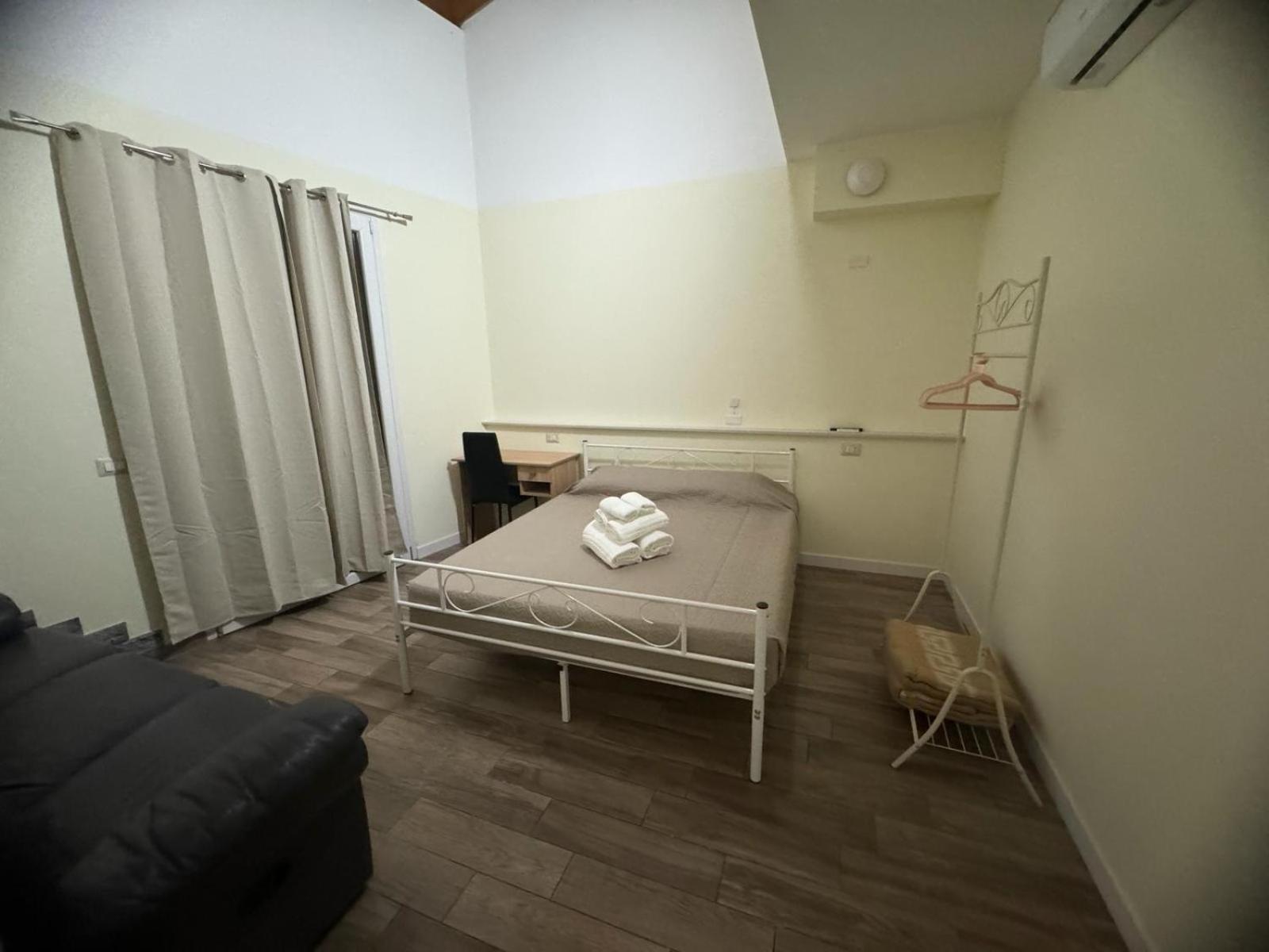 Park 20 Guest House Azzate Zewnętrze zdjęcie